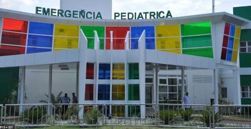 Cinco meses después reparan tomógrafo del Hospital Infantil Arturo Grullón en Santiago