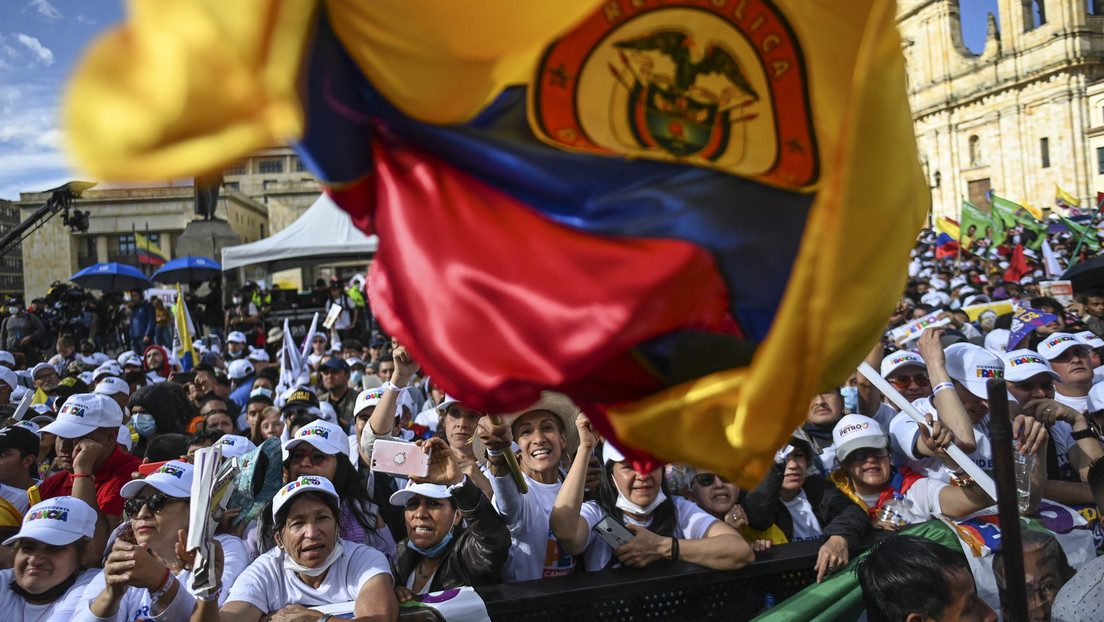 Políticos de más de 20 países expresan su «grave preocupación» por amenaza de violencia en eleccionesde Colombia