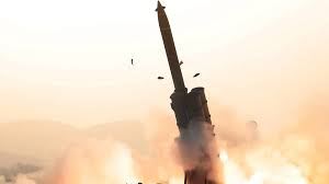 Corea del Sur aseguró que el régimen de Kim Jong-un lanzó disparos de artillería desde un lanzacohetes múltiple