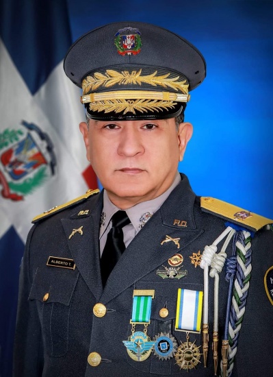 Mayor general Alberto Then designa nuevos directores en DICRIM, Recursos Humanos y otras 9 instancias PN