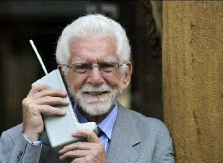 Se cumplen 49 años de la primera llamada hecha desde un celular