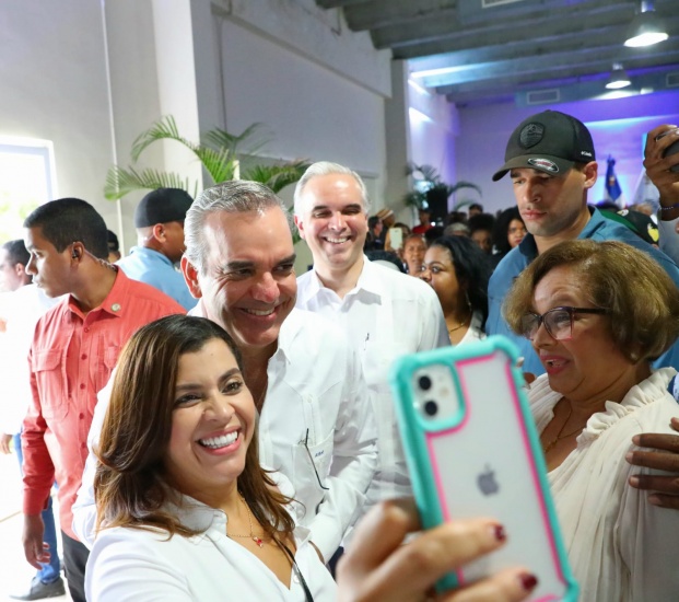 Abinader anuncia acuerdo histórico en beneficio trabajadoras domésticas