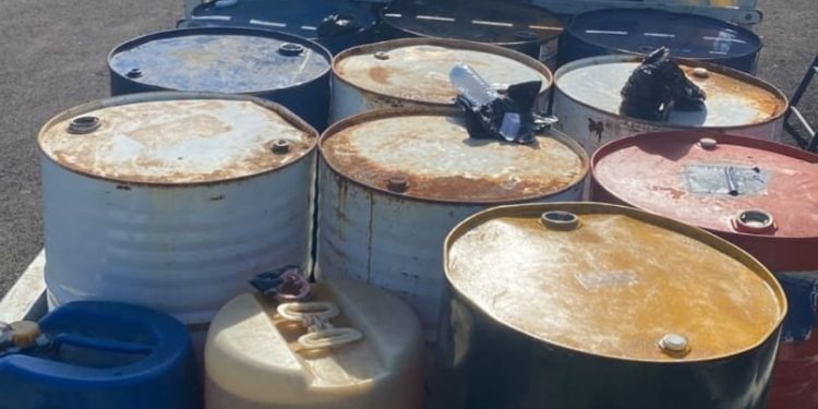 Contrabando: Ejercito RD ocupa cargamentos de combustibles serian introducidos Haití 