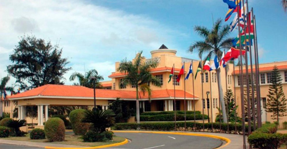 Cancillera dominicana rechaza energícamente comunicado de la Embajada de Estados Unidos en el país