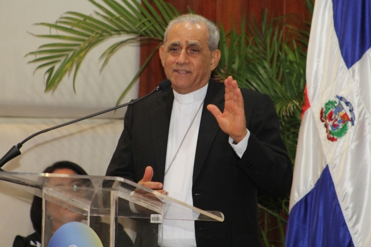 Arzobispo Freddy Bretón es escogido Premio Nacional de Literatura 2023