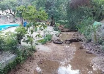 Sustracción de materiales Río Las Damas en Duvergé está amenazando hidroeléctrica y suministro de agua