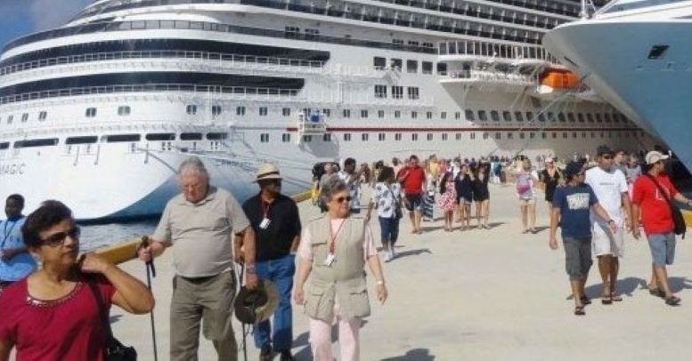 Puerto Plata recibió este viernes tres cruceros con 24,166 turistas 