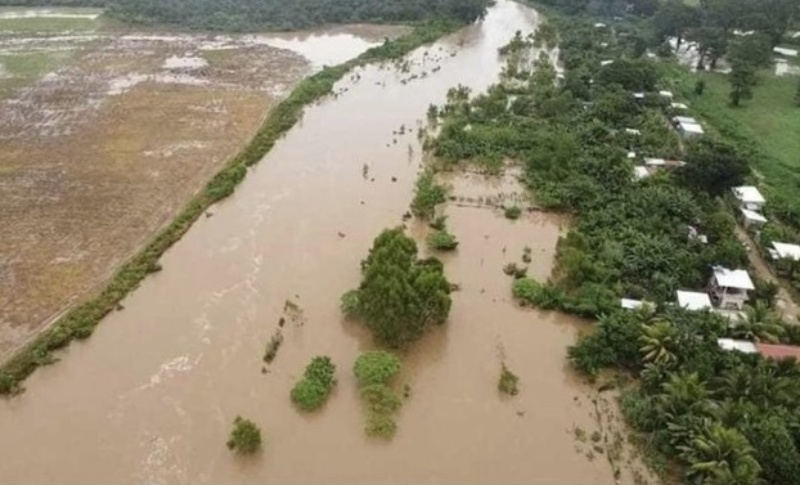 Permanecen desaparecidas dos personas que fueron arrastradas por los ríos Yaque del Norte y Ocoa por las lluvias en el sur
