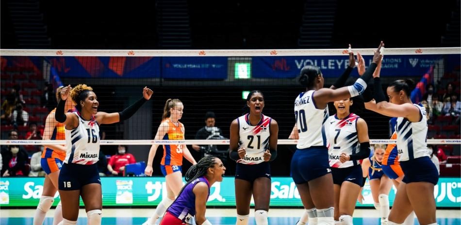 Por segundo día consecutivo, Las Reinas del Caribe logran triunfo al derrotar a Holanda