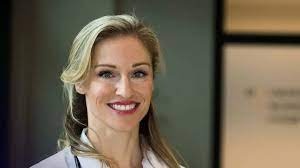 Filtran videos sexuales de candidata demócrata de Virginia con su esposo en Internet, dice que no será silenciada