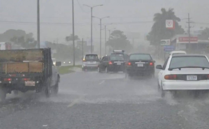 Huracán Lee provocará lluvias este martes por efectos indirectos a pesar de la lejanía