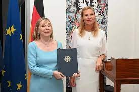 Susanne Harter de Haché recibe máximo reconocimiento de la República Federal de Alemania