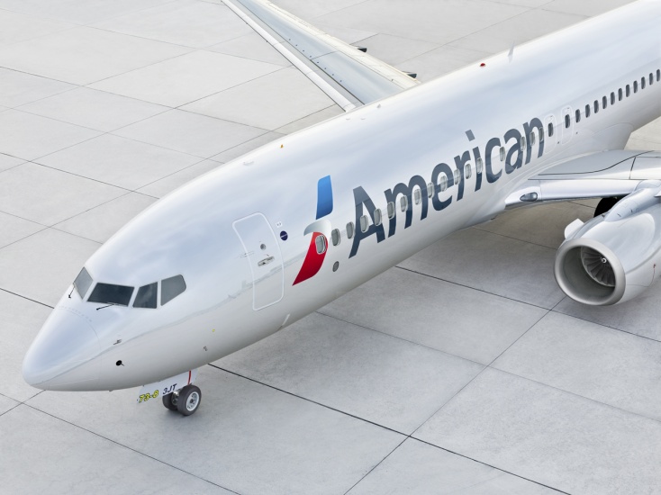 American Airlines aumenta las tarifas de equipaje