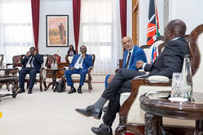  Primer ministro de Haití, Ariel Henry, se reunió este jueves con el presidente de Kenia, William Ruto