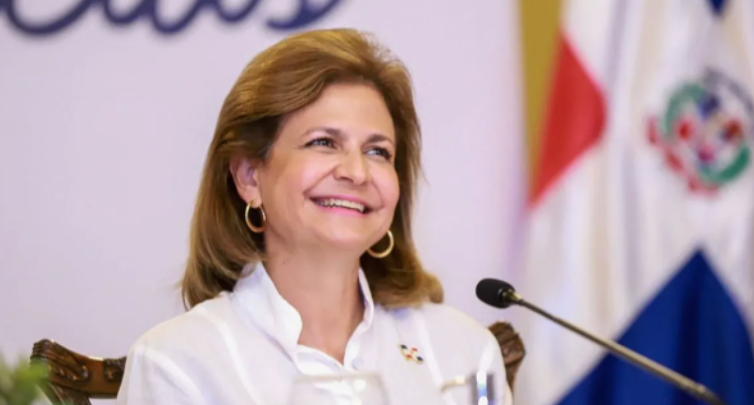 Candidatura a Vicepresidencia, una carrera demencial, hasta que llegó Raquel