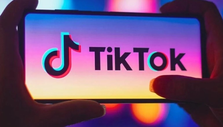 Malasia ordena a TikTok y Meta crear un plan para combatir el contenido dañino en línea