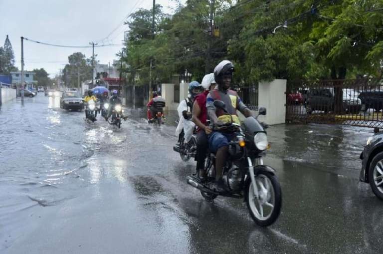  Meteorología mantiene alertas que siguen vigentes por aguaceros a causa de vaguada