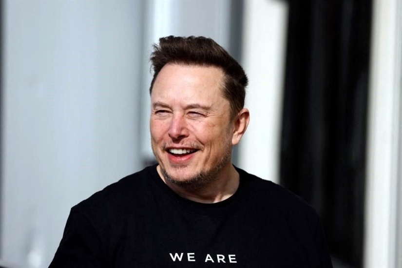 Tesla presentará su Robotaxi el próximo 8 de agosto