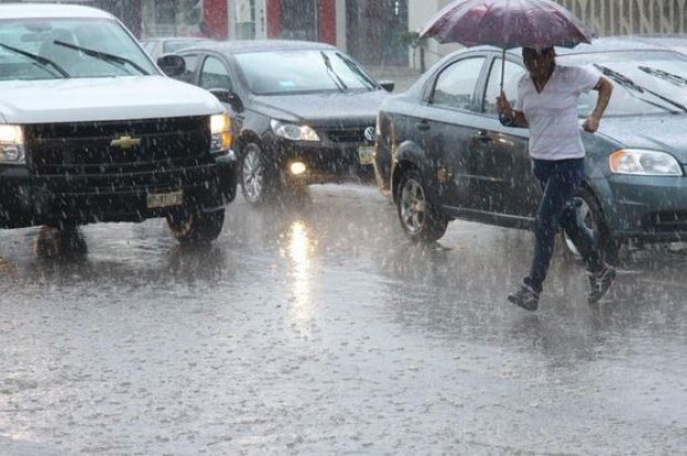 Lluvias en varias zonas del país este viernes, por nueva vaguada 