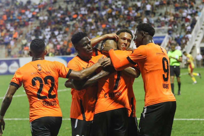 Cibao FC vence a La Vega y conquista la serie regular