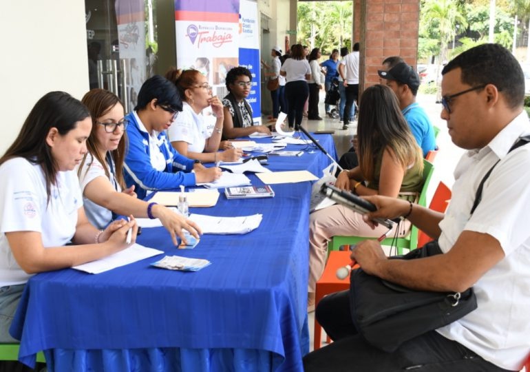 Ministerio de Trabajo invita a jornada de empleo para hotel de Miches ...