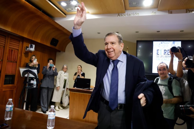 Edmundo González abandona España y viaja a  Argentina en el inicio de un periplo hacía su regreso a Venazuela