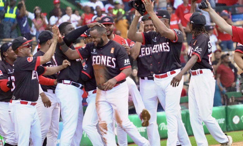 Leones sin piedad contra Tigres, lo masacran 14-2 ; Las Aguílas se sacuden en su tumba y vencen Estrellas, resúmen