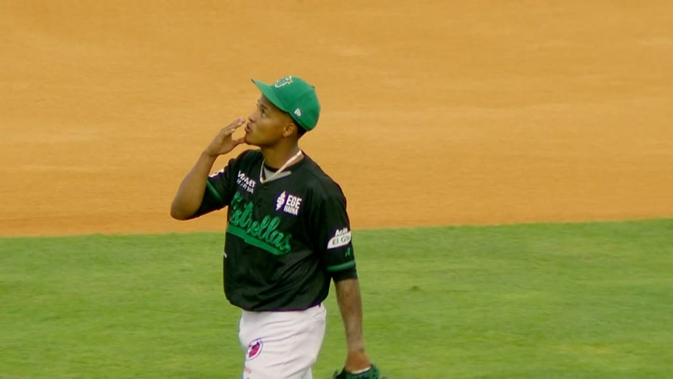  El lanzador derecho Luis Moreno, de las Estrellas Orientales, es el Novato del Año en LIDOM 2024-2025