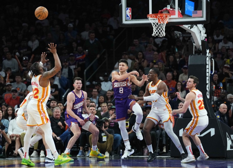 En duelo Oklahoma City Thunder arrolla a Cleveland; los Kings detienen Rockets, resúmen del jueves