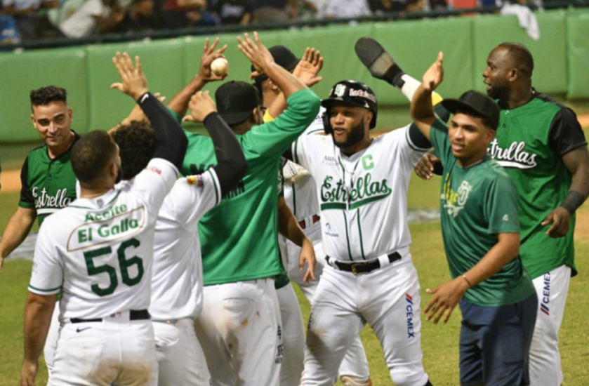 Estrellas vencen Tigres y mantienen invicto en seminifinal: Leones detienen Aguílas, resúmen 