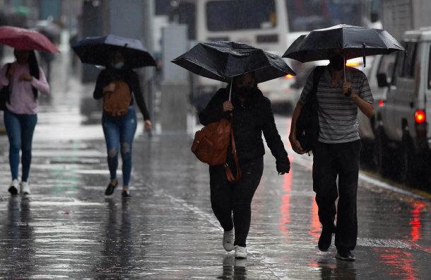 Pronostican lluvias moderadas debido a una vaguada y vientos del este/noreste