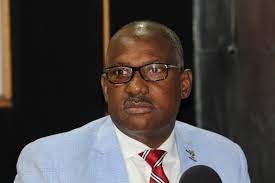 Alfredo Martínez no se fue del PLD....pero advierte al partido