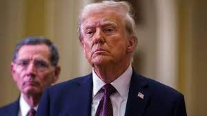 Trump advirtió al grupo terrorista Hamas que si no libera a todos los rehenes antes del sábado, “todo el infierno se va a desatar”