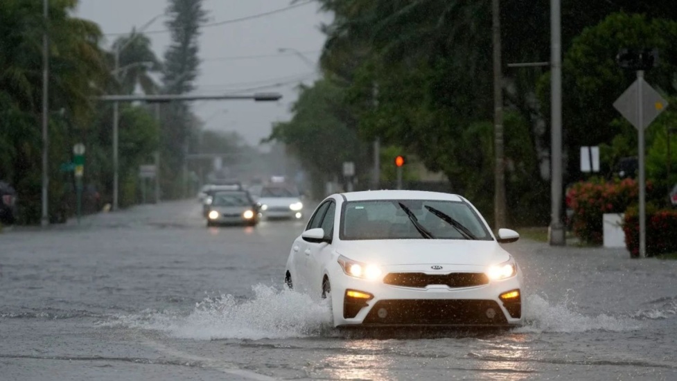 Los pronósticos para este lunes indican que las lluvias continuarán de manera ocasional en algunas provincias