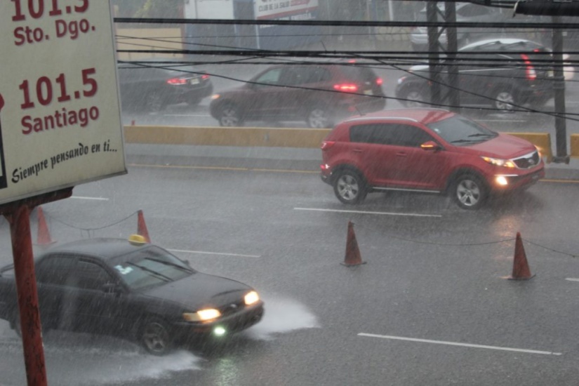 Las condiciones atmosféricas seguirán este viernes dominadas por lluvias débiles 