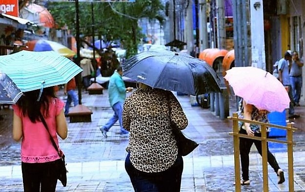 El pronosticó para este 1 de marzo es de un cielo soleado, con chubascos dispersos en la tarde-noche