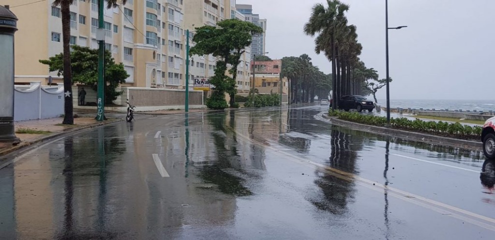 Meteorología prevé incrementos nubosos y aguaceros dispersos este domingo