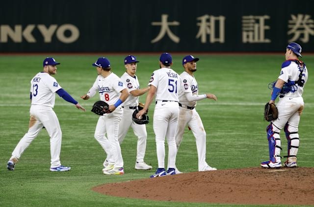 Dodgers repiten victoria ante los Chicago Cubs en Tokio en el arranque de la temporada de las Grandes Ligas 