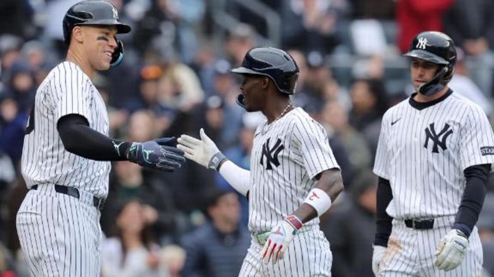Yankees super poderosos suman 15 vuelacercas en primeros tres partidos