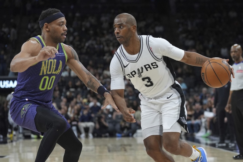 Chris Paul juega los 82 partidos con los Spurs y hace historia