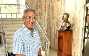 Murió el periodista Humberto Olivieras, miembro de Acroarte en Santiago