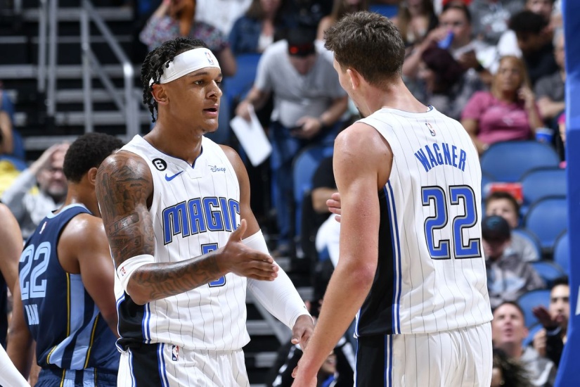 Magic vence a Celtics y pone serie 2-1; Bucks y Magic ganan, resúmen playoffs