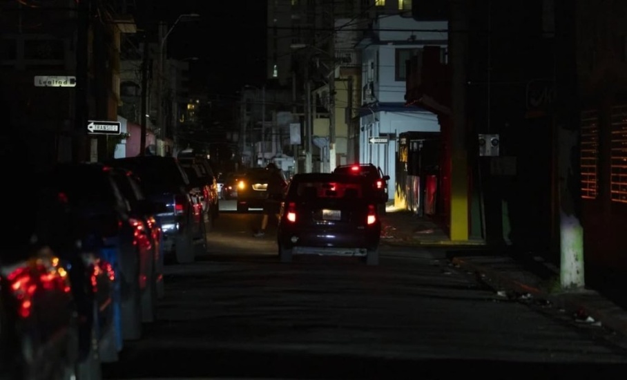 Apagón en Puerto Rico deja a toda la isla sin energía por una falla en los generadores de electricidad