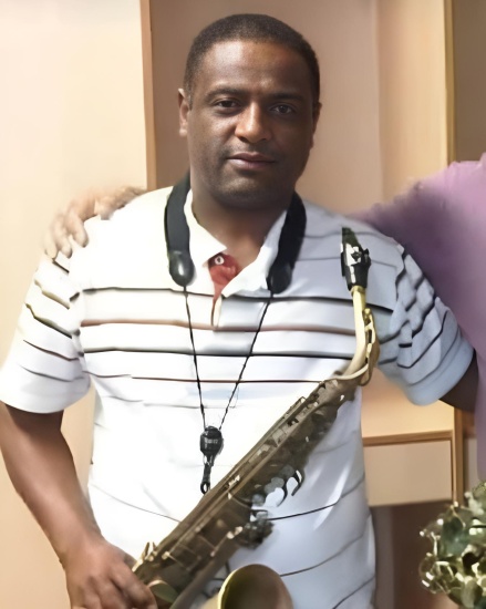 Fallece Luis Solís, saxofonista de Rubby Pérez, tras el colapso del techo de la discoteca Jet Set