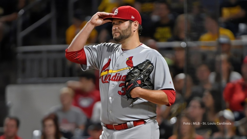 Lance Lynn, lanzador de ls Cardenales de San Luis anuncia su retiro del béisbol de Grandes Ligas