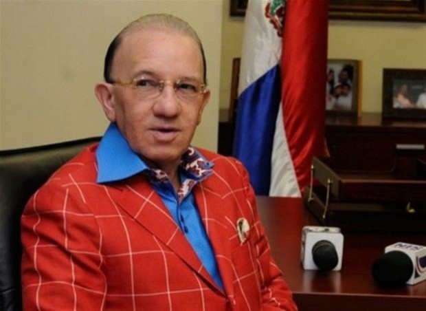 Fortuna de Amable Aŕisty va a los tribunales por herencia; hijo denuncia exclusión de bienes y aislamiento tras muerte del líder político