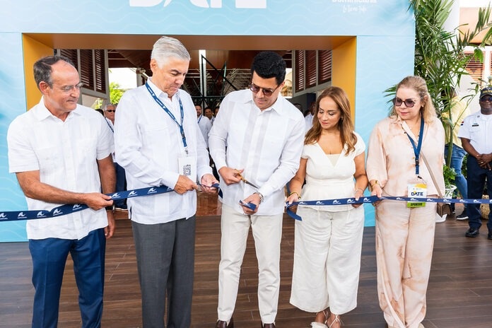 David Collado encabeza inicio del DATE, la feria turística más importante del Caribe