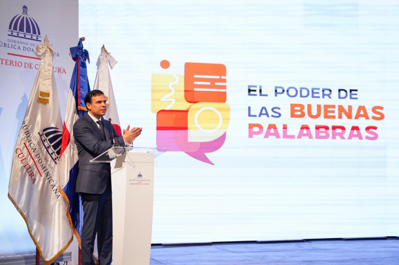 Ministro de Cultura lanza la iniciativa «El Poder de las Buenas Palabras»  contra el lenguaje agresivo en redes y medios