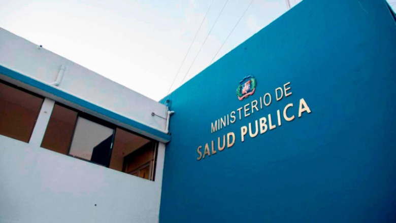 Colegio Médico califica de deplorable el comunicado de Salud y Pública y dice profundiza la crisis