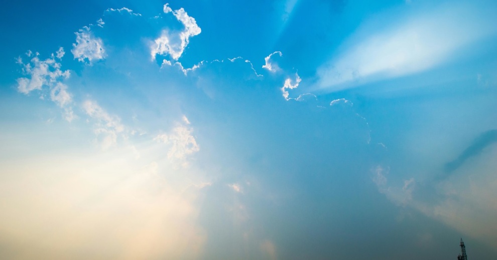 Para este sábado incrementos nubosos generadores de aguaceros dispersos, localmente moderados, temperaturas calurosa